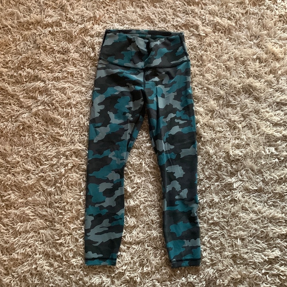 Lululemon Wunder Train High Rise 25”